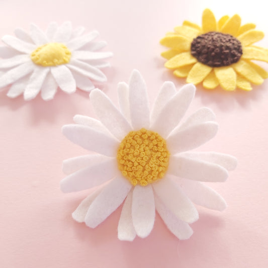 Felt Flower Brooches sewing templates